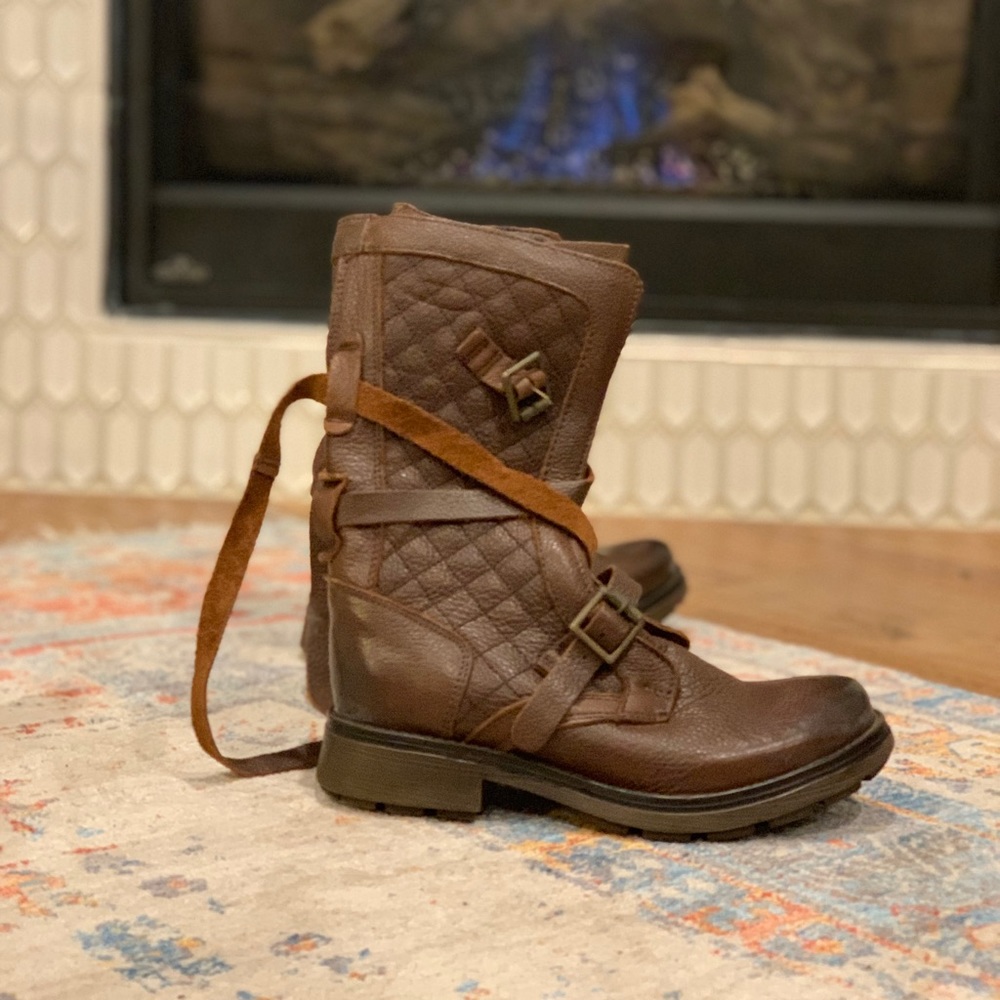 Leather Steve Madden Combat Boots